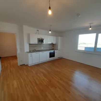 Moderne 3 Zimmer-Wohnung mit Nordwestbalkon in der Stadlauer Straße - Bild 2