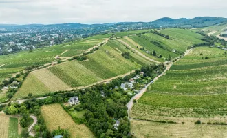 Hochwertiges Baugrundstück am Nussberg: Genehmigte Doppelhaushälfte