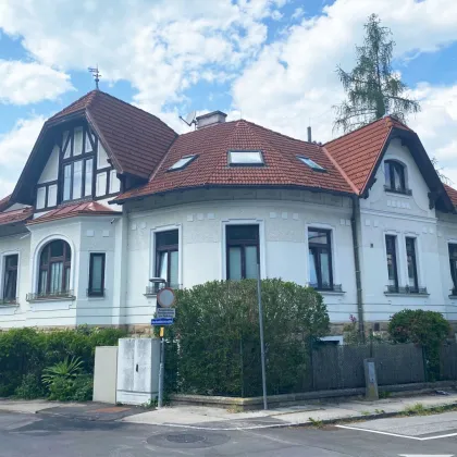 Elegante DG-Wohnung mit zwei Terrassen in generalsanierter, zentrumsnaher Altbauvilla! - Bild 3