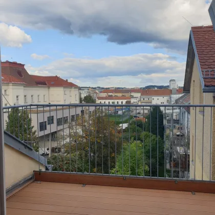 Steyrergasse 146/23 - Helle Maisonettenwohnung mit Wohnküche, Zimmer und einer Terrasse - Bild 2