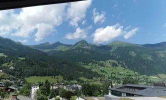 Bad Hofgastein: Maisonettewohnung mit drei Balkonen und Weitblick!