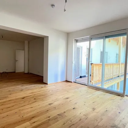 Exklusive 3-Zimmer-Wohnung mit Balkon! - Bild 2