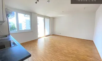 | AKTION 2 MONATE MIETFREI | 2 ZIMMER MIT BALKON - NÄHE HAUPTBAHNHOF