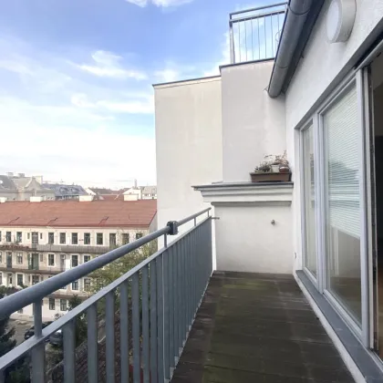 WUNDERSCHÖNE 3-ZIMMER-WOHNUNG  MIT BALKON AB NOVEMBER 2024 - Bild 2