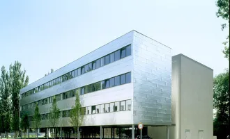 Schönes Büro/Praxis im Herzen von Wels - 119.51m², 3. DG, 3x Stellplätze - Miete 1.540,78 €