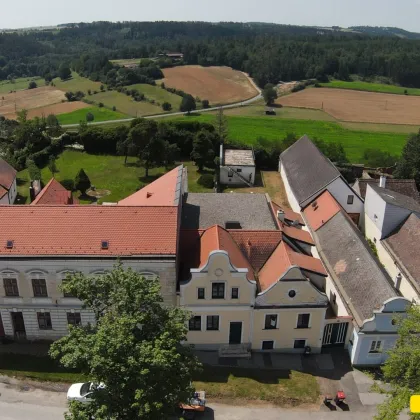 Wohnen im historischen Ensemble auf höchstem Niveau - Bild 2