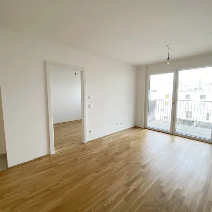 Moderne 2 Zimmer Wohnung mit Balkon! - Bild 2