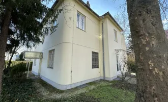 MEHRFAMLIENHAUS IN BESTER LAGE MIT VIEL POTENZIAL BEIM ROTEN BERG