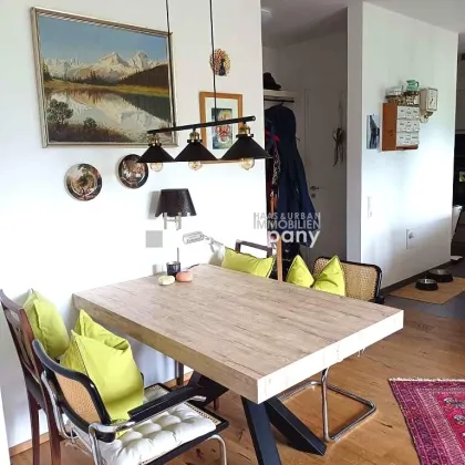 Stylische 2-Zimmer-Wohnung mit sonnigem "Um-die-Ecke-Balkon" - Bild 3