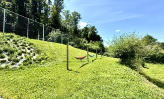 NATURVERBUNDEN WOHNEN : Schöne 4-Zimmer-Wohnungen mit Küche und Parkplatz mitten im Grünen