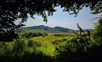 Sonniges Idyll am Waldrand: Ihr perfekter Bauplatz mit Panoramablick!