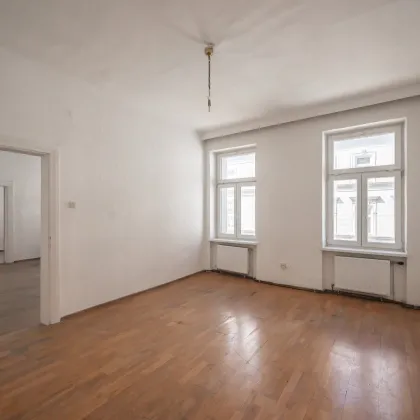 ++NEU++ renovierungsbedürftige 3-Zimmer ALTBAU-WOHNUNG in sehr guter Lage! - Bild 2