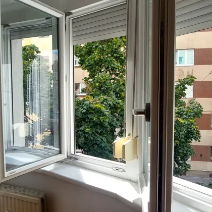 90m², Garagenplatz, Niedrige BK, Top-Zustand, 4 Zimmer, Neuwertige Küche, Sonnige Ruhelage - Bild 2