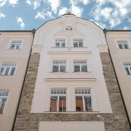 Möblierte Wohnung in sanierten Altbau im Zentrum von Krems - Provisionsfrei - Bild 2