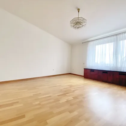 Schöne 2-Zimmer-Wohnung mit optimaler Anbindung beim Liesinger Platz - Bild 3