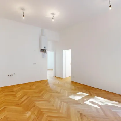 Exklusive, kernsanierte 3-Zimmer-Altbauwohnung – großzügiger BALKON - Bild 3