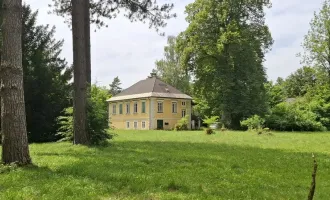 Traumhaftes Anwesen mit 3 Wohnhäusern, Gärten und Wald in perfekter Lage