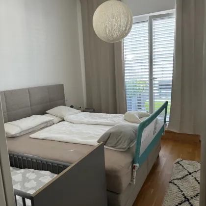 Exklusive Wohn-Oase mit Dachterrasse, offener Küche und Sauna! - Bild 2