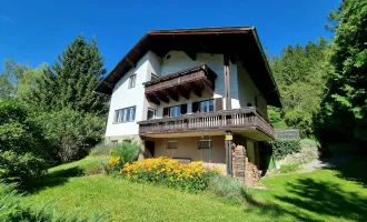 Ein-/Zweifamilienhaus in schöner sonniger Hanglage mit großem Garten