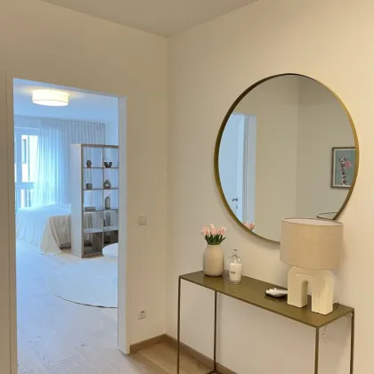 WOHLFÜHL APARTMENT mit BALKON - NEU SANIERT - moderne Ausstattung + GARAGE in 1180 Wien - Bild 2