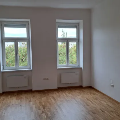 Sanierte 3-Zimmer-Wohnung mit Blick auf Donaukanal - Bild 3