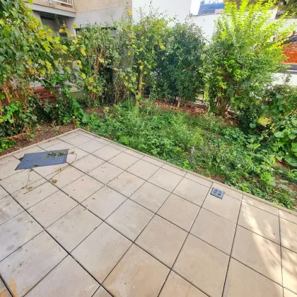 Reduzierter Preis! Seltenheit! Perfekte Gartenwohnung - Hier will ich leben! Traumhaft saniertes Altbauhaus + Hofseitige Terrasse und Garten + Tolle Infrastruktur und Anbindung + Lebensqualität! Jetzt zugreifen! - Bild 2