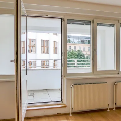 Frisch nach Sanierung - Charmantes Cityapartment + hoseitige Loggia + Grünblick - Nähe Schottentor - Bild 3