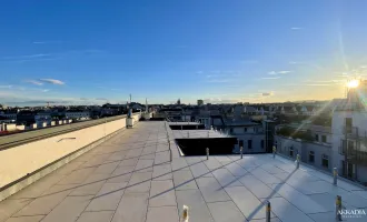 Einzigartige Stadtwohnung mit gemütlicher Dachterrasse und Panoramafenstern [A\\]