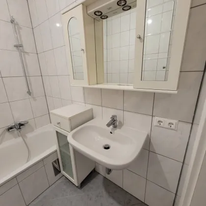 Neu am Markt! Nette 39 m² Einzimmerwohnung in zentraler Lage - Melk - Bild 2