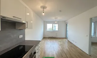 Moderne Neubauwohnung mit Balkon und Einbauküche! Nahe Straßenbahn 26, Lorettowiese und SCN