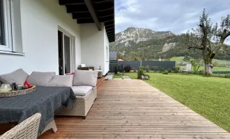 Neuwertiger Bungalow mit Garten und traumhaftem Bergpanorama in Steyrling