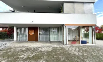 Moderne Büro-/Praxisfläche in zentraler Lage mit Garage und Parkmöglichkeiten in Hard