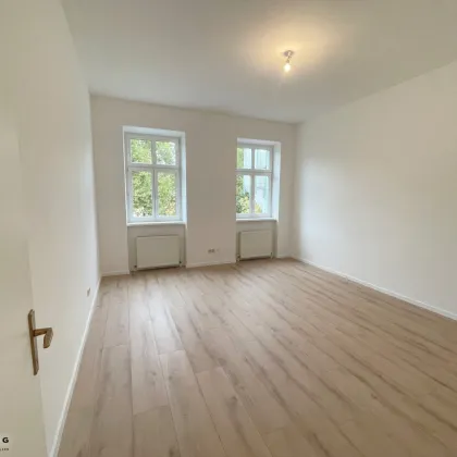 totalsanierte Altbauwohnung mit 1,5-Zimmern, Küche, Bad – ideale Starterwohnung – Nahe Floridsdorf - Bild 2