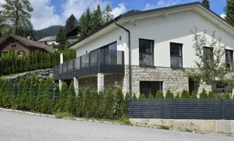 Luxusvilla in idyllischer Steiermark am Semmering: 235m² Wohnfläche, Top Ausstattung, Garten, Terrasse, Garage, Sauna - für 1.089.000,00 € mit Bergblick