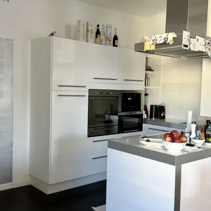 KAUF - SALZBURG STADT - ANDRÄVIERTEL: Große, komfortable 108 m² 4-Zimmer-Altbau-Wohnung mit Süd-West-Balkon - Bild 2