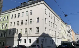 Helle Wohnung mit vielen Möglichkeiten! Zwei-bis Drei-Zimmer-Wohnung  im Altbauhaus in der Staudgasse in Währing