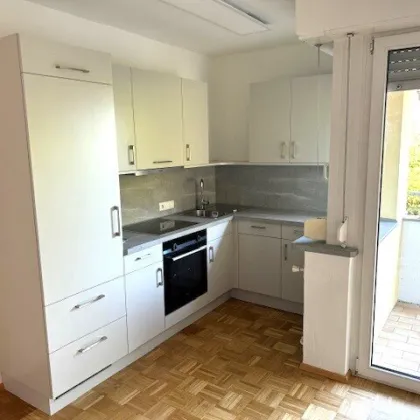 Ruhige 2-Zimmerwohnung mit Balkon und TG -Abstellplatz in Innsbruck-Hötting - Bild 2