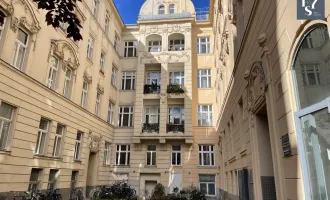 Sanierungsbedürftige 1-Zimmerwohnung  in traumhaften Stilaltbau