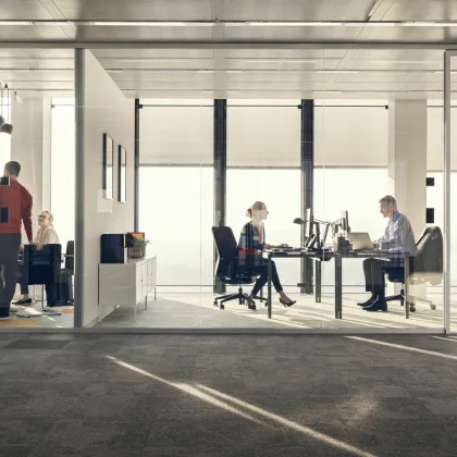 Office im einzigartigen Hochhaus mit ausgezeichneter Infrastruktur und Panoramablick! - Bild 2