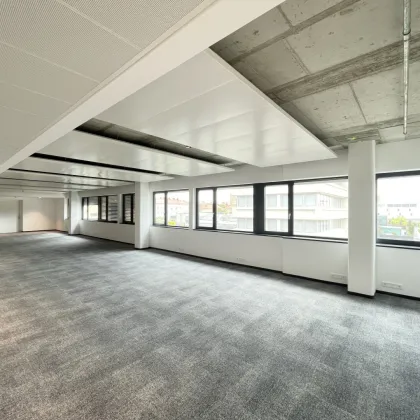 Office mit Balkon und ausgezeichneter Infrastruktur im Bürogebäude mit Breeam - Outstanding Zertifizierung! - Bild 2