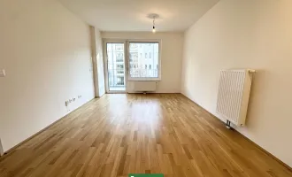 Moderne Neubauwohnung mit Balkon und Einbauküche! Nahe Straßenbahn 26, Lorettowiese und SCN