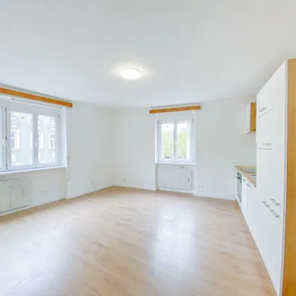 Sanierte 2Z-Wohnung mit Parkausrichtung | Neue Küche | 2 Min. zur U3 Kardinal-Nagl-Platz | 6 Min. in den Stadtpark, Belvedere, Prater sowie 1. Bezirk - Bild 2