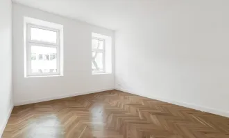 Erstbezug im Luxus-Altbau! Helle Garconniere im Mezzanin!