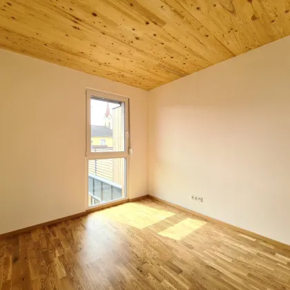 Erstbezug, schlüsselfertige Neubauwohnung mit Dachterrasse Top 9 - Bild 3