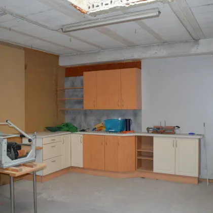 Zentral gelegenes Geschäftslokal mit 40m² Fläche in Wilhelmsburg - Ideal für Einzelhandel! Geförderte  € 921,60  netto Anfangsmiete!! - Bild 2