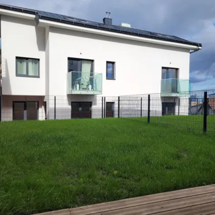 Klosterneuburg- neu errichtetes Reihenhaus mit Terrasse, Balkon und großem Garten - Bild 2