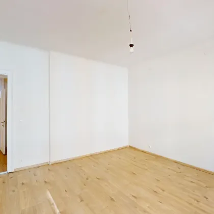 orea | Sonnendurchflutete 3-Zimmer Wohnung mit Balkon Nähe Citypark | Smart besichtigen · Online anmieten - Bild 2