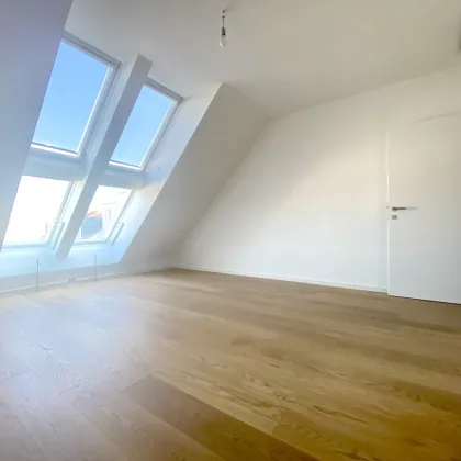 Erstbezug nach Sanierung: Gut aufgeteilte 3 Zimmer Maisonette - Terrasse - Bild 3