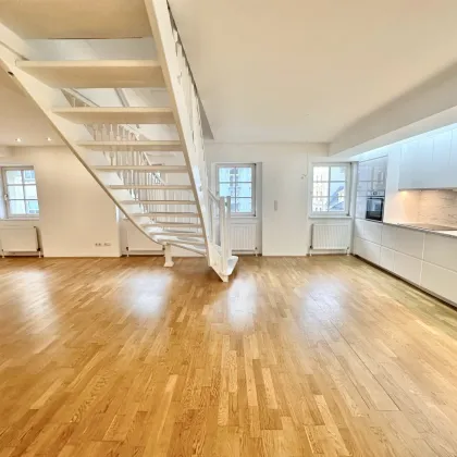 Dachgeschoss-Maisonette mit Flair ++ Nußdorfer Straße ++ 3 Zimmer auf zwei Ebenen ++ Neubau ++ mit viel Licht und Raum ++ Große Dachfenster ++ Aufzug ++ Ihr neues Zuhause im 9. Bezirk - Bild 2