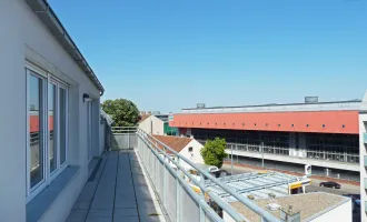 Exklusive 3-Zimmer-Dachgeschosswohnung mit toller Terrasse in U-Bahn-Nähe (befristet vermietet)